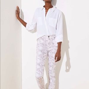 Loft White Snake Print Modern Skinny Jeans Size 4